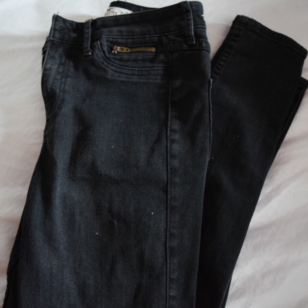Black Hollister Skinny Jeans